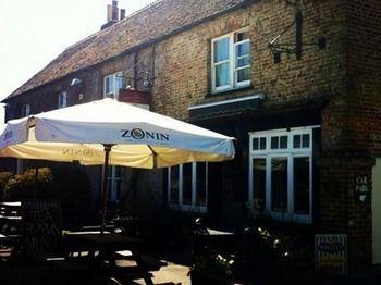فندق Micheldeverفي  The Northbrook Arms المظهر الخارجي الصورة